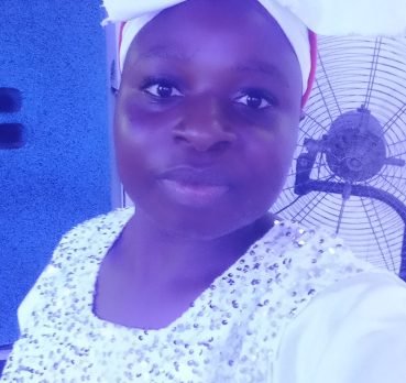 Mih Blessing, 21 years old, Bamenda, Cameroon