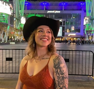 Scarlet, 34 years old, Brisbane, Australia