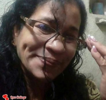 Nilda Rosa Villa Martinez, 52 years old, Santa Clara, Cuba