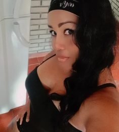 Yami, 43 years old, Straight, Woman, Boucherville, Canada