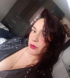Angela Santos, 39 years old, Straight, Woman, Madrid, Colombia