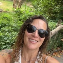 Marine, 36 years old, Straight, Mauguio, Languedoc-Roussillon-Midi-Pyrenees, France