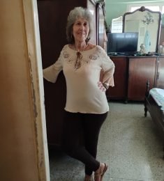 Alyana, 72 years old, Straight, Woman, Cerro, Cuba