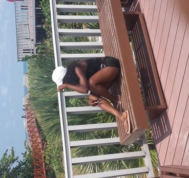 Eliennis Valiente, 24 years old, Santiago de Cuba, Cuba