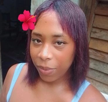 Elianet, 20 years old, Mariel, Artemisa, Cuba